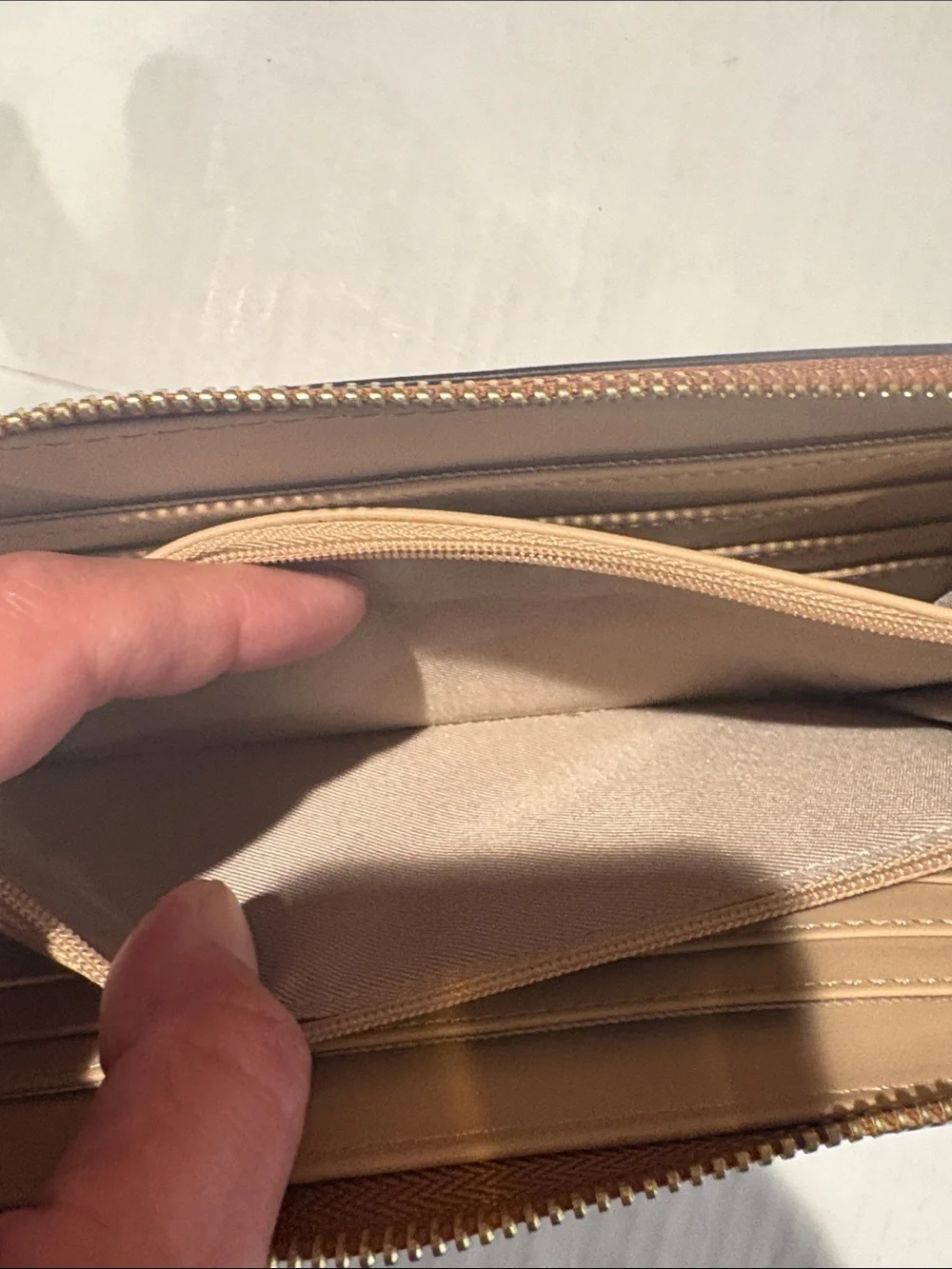 Nine West Tan and Cream Zip Wallet with Gold Logo